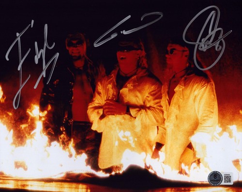 Edge christian gangrel - &,