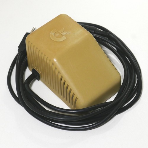 Alimentatore psu commodore - ✅,