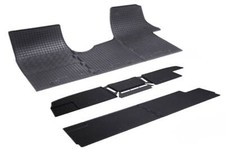 Tappetini in Gomma su misura per Vivaro 9 posti 3 file dal 2014al 09/2019