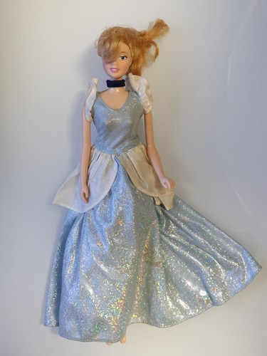 Barbie tanya sindy - tanya, bratz
