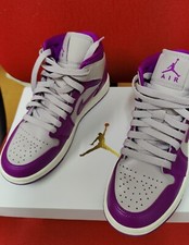 Air Jordan 1 Mid Magenta 2022 (W)