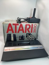 Atari 2600 Jr + Joystick + scatola (Vintage)