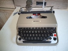 MACCHINA DA SCRIVERE OLIVETTI