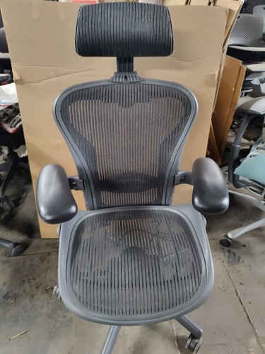 Herman miller aeron mesh desk - herman,
