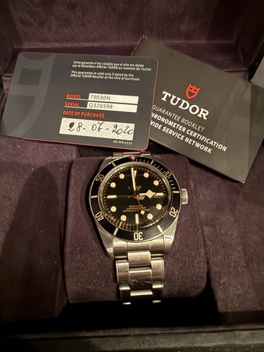 Tudor black bay fifty - black,