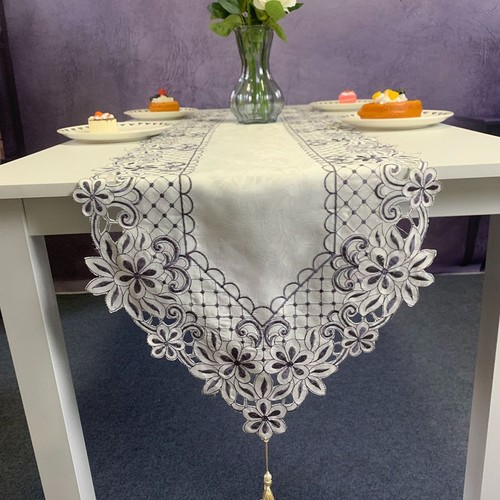 Elegante tovaglia pizzo - in,