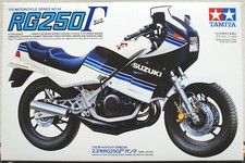 TAMIYA 14024 Suzuki RG250