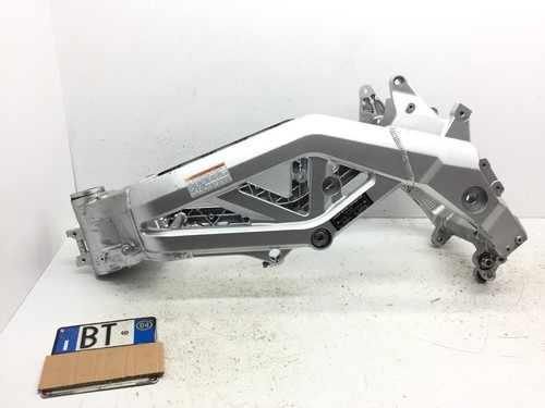 Suzuki 650 telaio targa - sv,