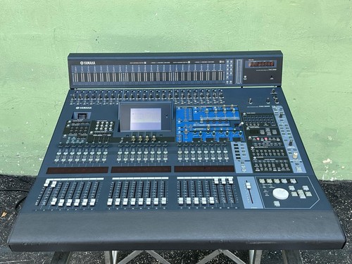 Yamaha dm2000 console - dm2000, di