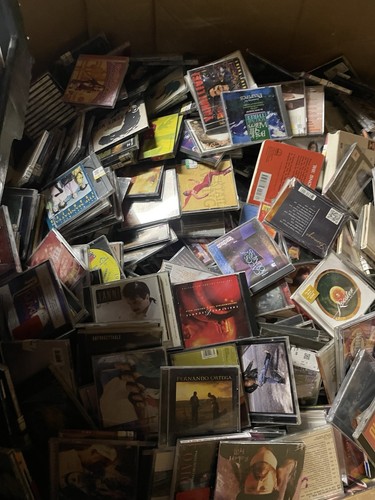Lot 100 assorted - lot, mix