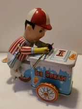 Tin Litho Wind Up triciclo