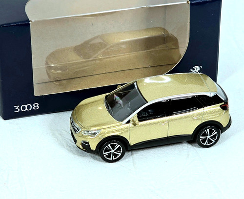 Peugeot 3008 oro - (2016),