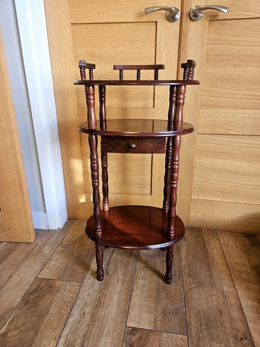 Tavolino tavolo con - tavolino,