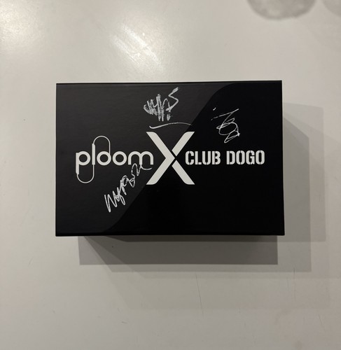 Ploom club dogo - dogo, autografato