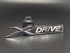 BMW X DRIVE 105MM X-DRIVE LOGO SIGLA EMBLEMA FREGIO STEMMA SCRITTA BADGE TARGA