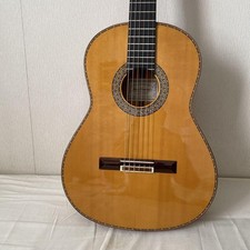 Chitarra acustica flamenca