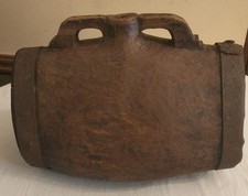 BARILOTTO LEGNO ANTICO  SCOLPITO IN UNICO PEZZO XVIII SEC. VEDI FOTO 