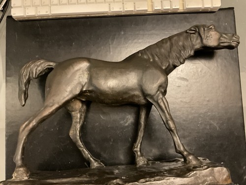 Vecchia scultura cavallo - vecchia,