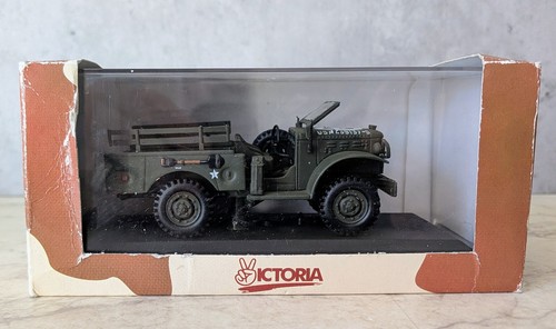 Victoria dodge wc51 - porta, armi