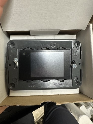 Display fan coil - display,