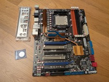 ASUS M4A79T DELUXE Motherboard