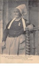 85.N°59442.La Vetreria.Cappello E Costume