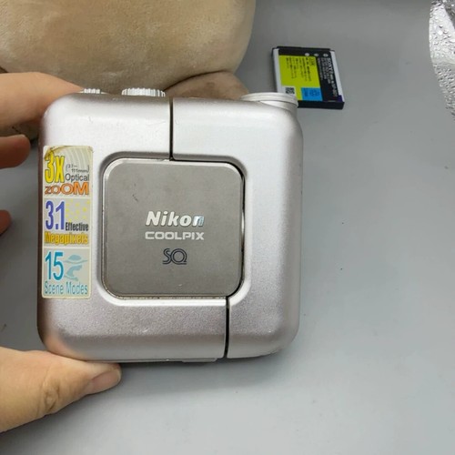 Nikon coolpix 1mp 3x zoom - nikon, 3.1mp