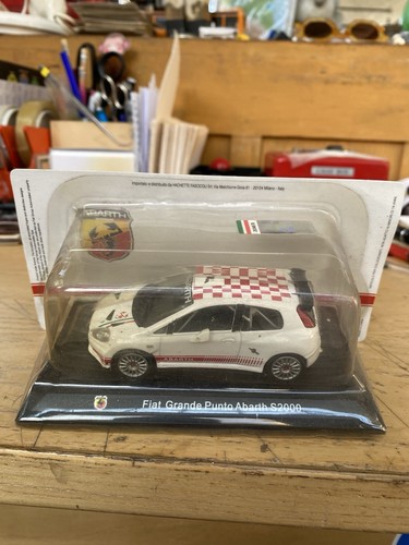 Modellino auto fiat grande - auto,