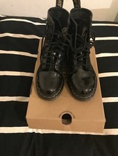 ORIGINALI  DR. MARTENS  1046 Anfibio NERO Vernice BLACK SMOOTH UNISEX scarpe