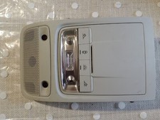 M130AGET1 lumière habitacle pour AUDI Q3 2.0 TDI 103KW 2014 16641