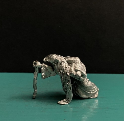 Statuina diorama libro canna