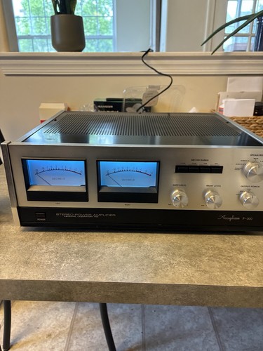 Accuphase 300 power amp - accuphase,