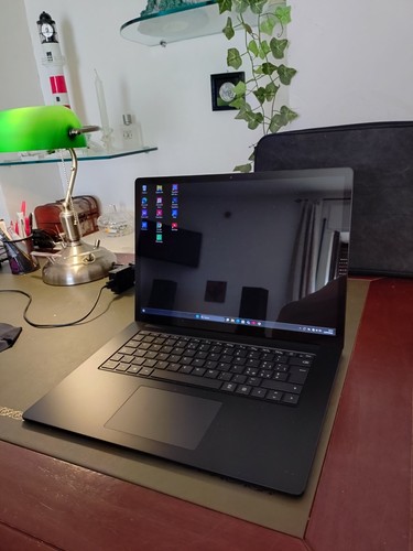Microsoft surface laptop - surface,