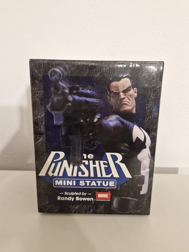The punisher mini statue - the,