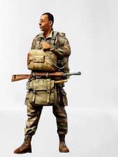 1/35 WW2 US Soldier Marching