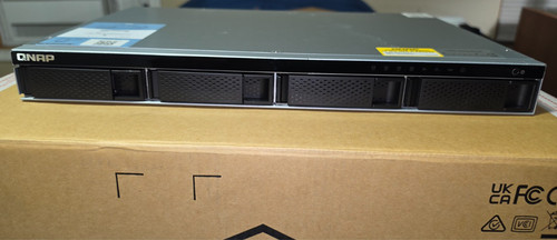 Qnap 431xeu nas bay - bay, ram