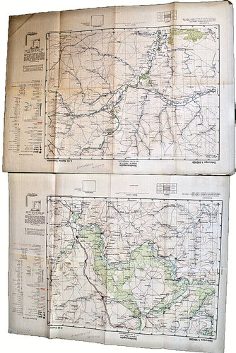 Due cartine geografiche - due,