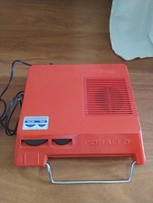 MANGIADISCHI CORALLO anno 1975, rosso, funzionante. Alimentazione 220v. E Pile 