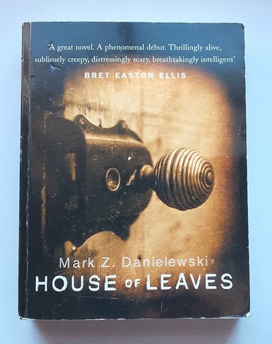 Mark danielewski house - z.,