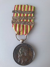 MEDAGLIA MILITARE INDIPENDENZA E UNITA' D'ITALIA CON 3 FASCETTE