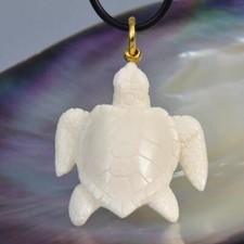 Ciondolo tartaruga marina osso