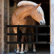 Protezione per box per cavalli