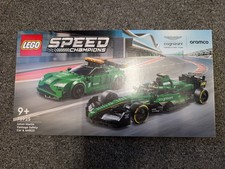 LEGO SPEED CHAMPIONS: Aston Martin Safety Car & Amr23 (76925) - Nuovo con scatola - Spedizione gratuita