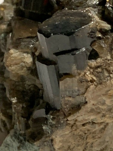 Rare minerals vesuvianite - ,