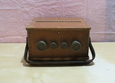 VECCHIO AMPEROMETRO CON CUSTODIA IN LEGNO, 3 SCALE 5/20/100 (TA34)