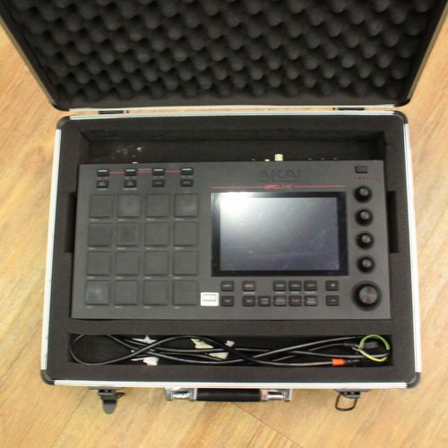Akai professional mpc - akai,