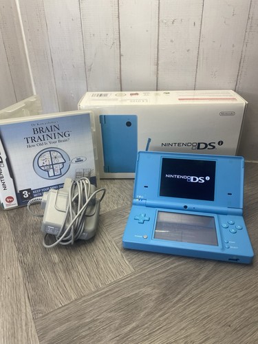 Nintendo dsi light - nintendo,