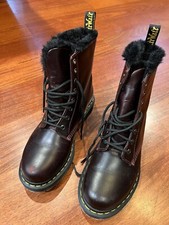 Stivali stringati Doc Dr