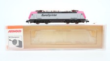 Arnold N 2435 locomotiva