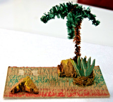 palma presepe confalonieri? in sughero, cartone e plastica  H 12 cm n 73-23